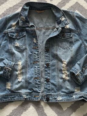 Highway Jeans Light Blue Denim distressed Good Vibes Jean Jacket